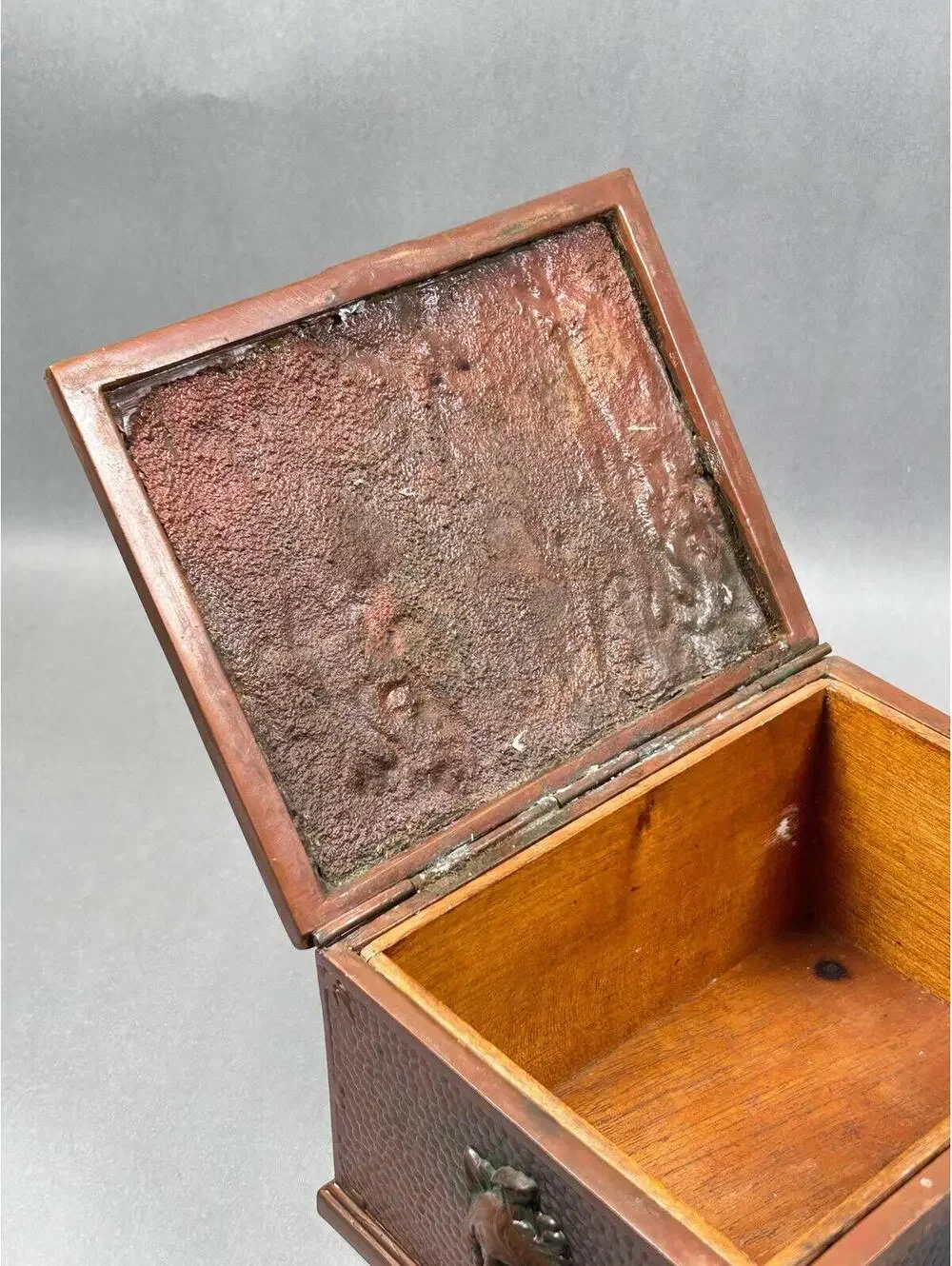 Antique Bradley & Hubbard Copper Cigar Humidor Box with Cedar Inside